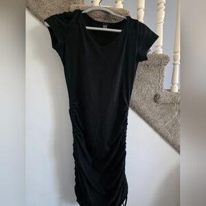 SHEIN Black Ruched V-Neck Midi Dress